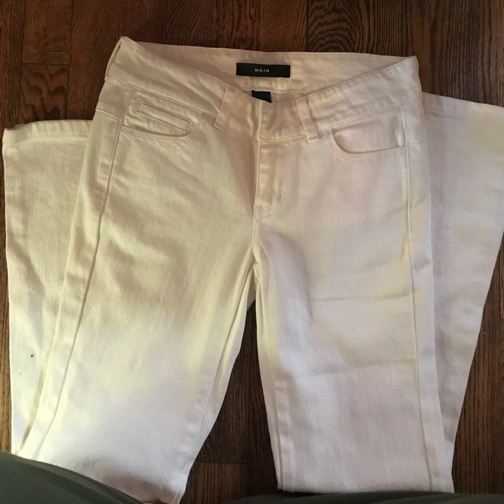 ⛄️White Dressy Jeans⛄️